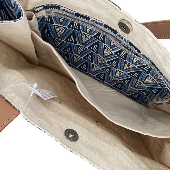 Ubuntu Life NWTs Blue Canvas Large Tote Bag - Picture 7 of 10